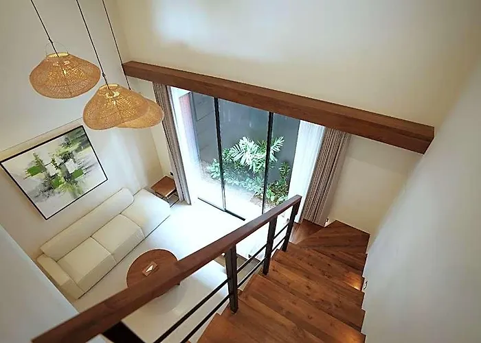 アパートホテル Atera Loft 4*